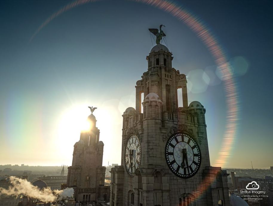 RLB360's tweet image. Really capturing that Summer glow 😍

How quickly the holidays have flown by?! 

But don't worry we are still open daily, come and join us to enjoy these few precious days of sunshine ☀️

📷@stratus_imagery

#liverbuildingtour #thingstodoinliverpool #getabirdseyeview