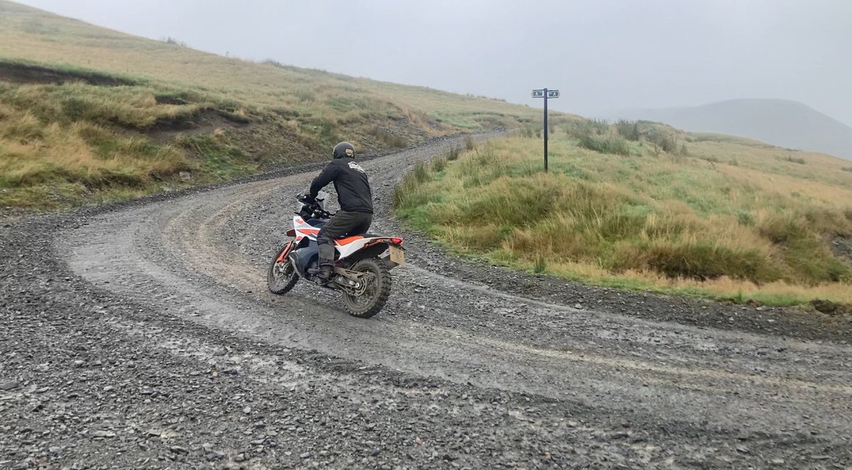 chris_foran's tweet photo. Surprisingly difficult first off road experience at Sweet Lamb in Wales. https://t.co/LNwrTeWf3o