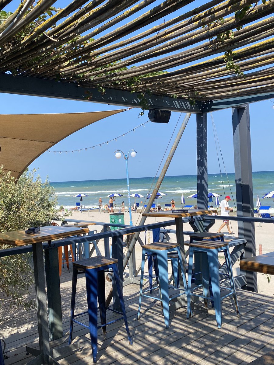 Roberta Popescu tweet media