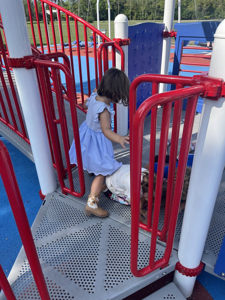 Grissom_MCS's tweet photo. So much fun learning is occurring in our pre-K classrooms. We are proud of our youngest Astros! 😍😍😍 https://t.co/UjaiPLqDma