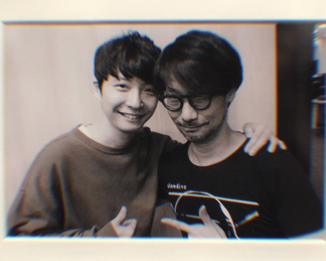 Gen Hoshino dengan Hideo Kojima