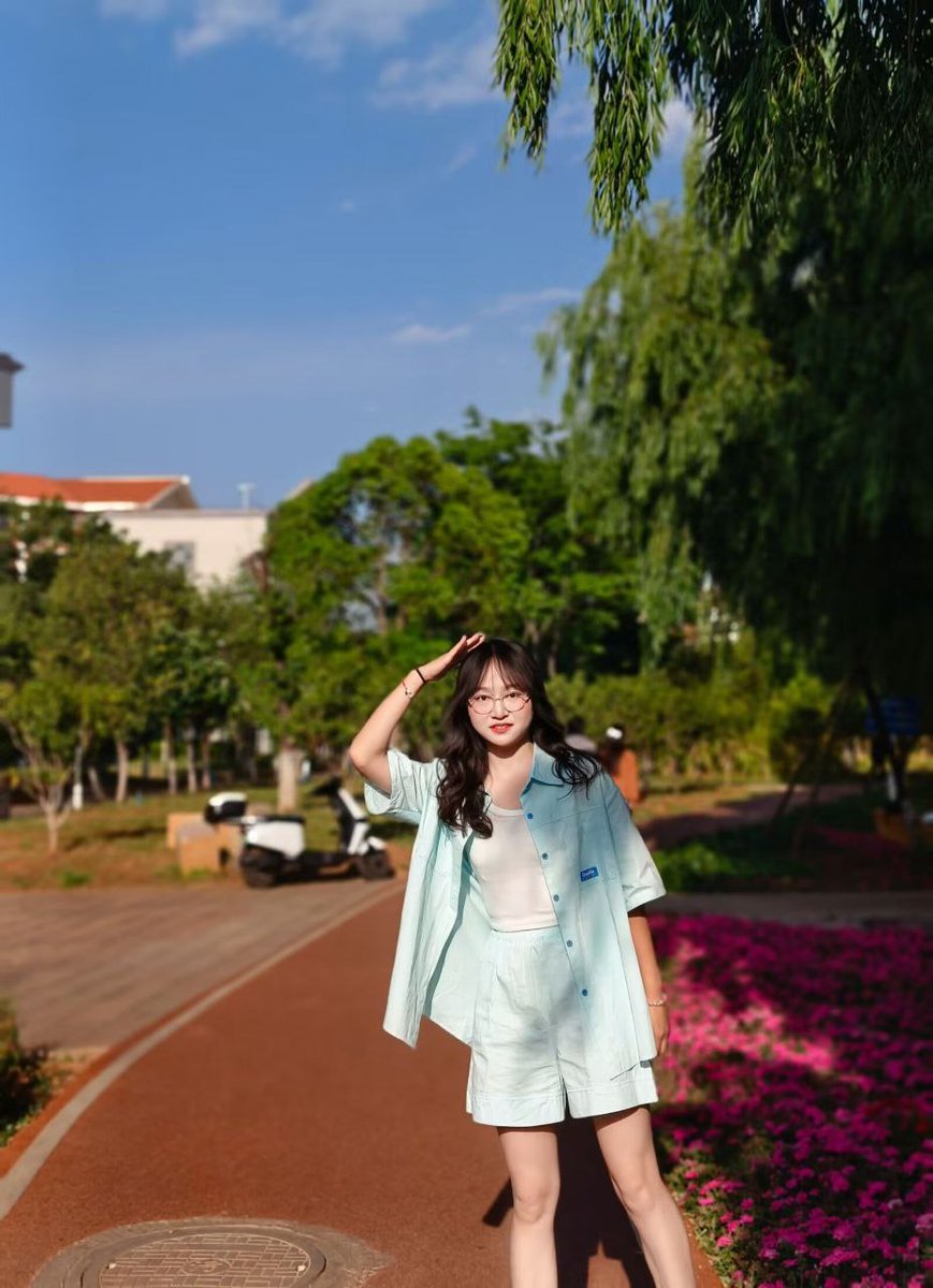【网友投稿 No.1008】眼镜女同学 #眼镜娘 #眼镜妹 #投稿 #反差 #投稿曝光 #女友 #女友分享 #女友系列 #女同学 #女同事 https://t.co/tDsDm3M1nK
