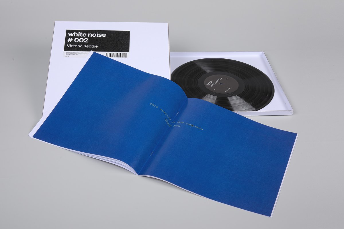raster_raster's tweet image. Out today: Victoria Keddie »Pshal, P&apos;shaw«

raster-raster.bandcamp.com/album/pshal-p-…

Released in collaboration with @MPI_ae.

Ltd. vinyl edition w/ 40 p. magazine English/German in handmade cardboard box.

#rastermedia #victoriakeddie #maxplanckinstitute #soundart #experimentalmusic