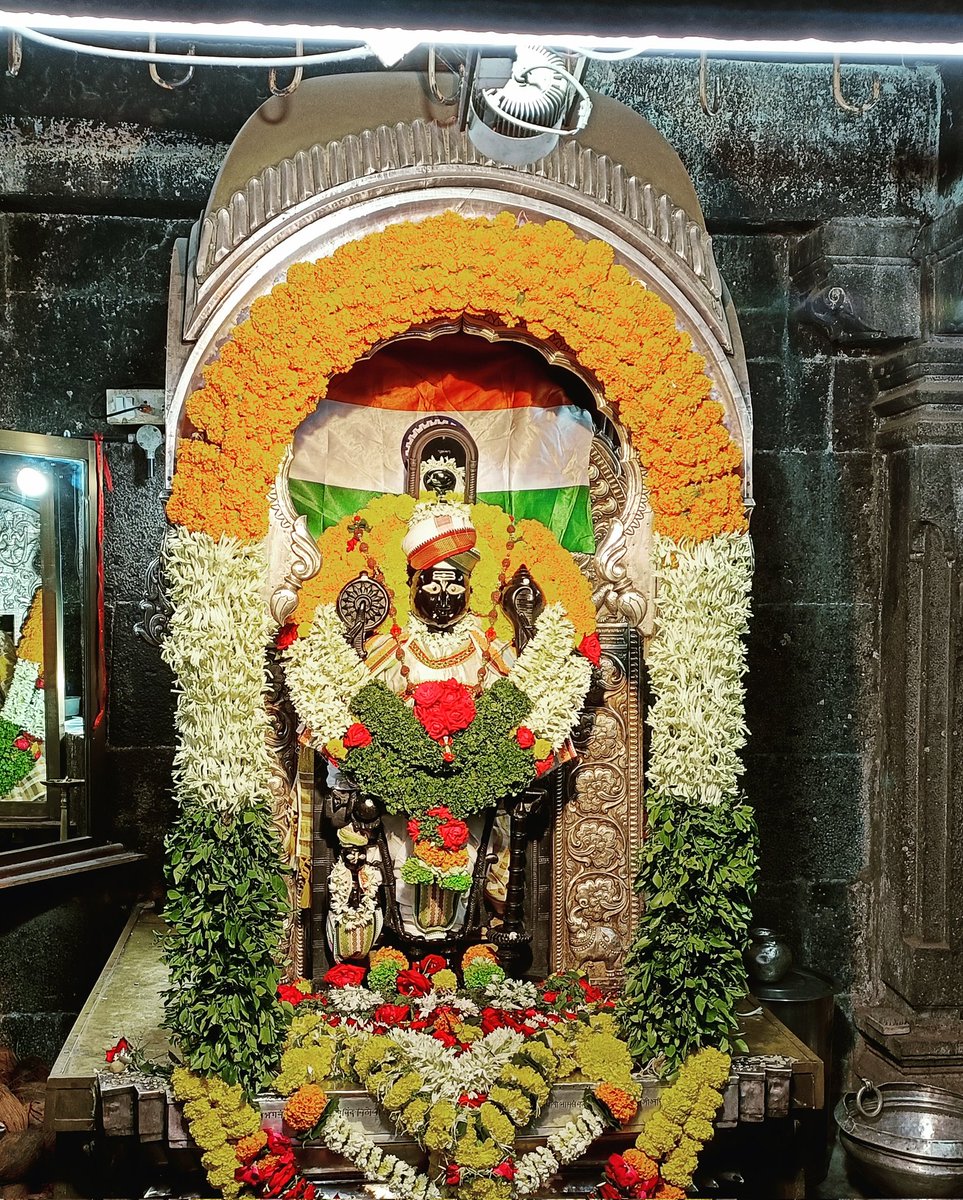 बार्शीचं श्रद्धास्थान श्री भगवंत मंदिर🙏