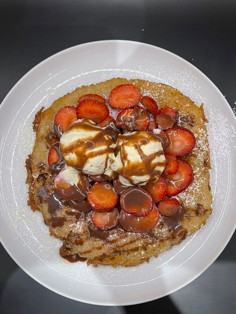 ChefAnoush's tweet image. Funnel Cake Recipe 🎂 😋👌
youtube.com/shorts/E0V-JND…
#funnelcakes #delicious #sweets #strawberry #chocolate #icecream #dessert #yum #cooking #followmeonfacebookpage #followerseveryonehighlights #folowerseveryone #easyrecipes #follow #followme