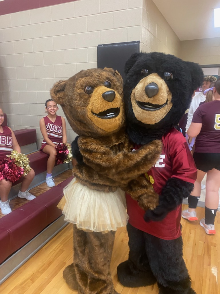 JBMS_Bears's tweet photo. Bowie always packs the house! We are proud of our Volleyball Team, the Cheer Squad, and the Bowie Fans! We lead the P.A.C. 🐾🐻 https://t.co/IaTWlfc9Sq
