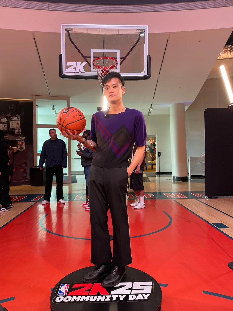 RDCHNGaming tweet media