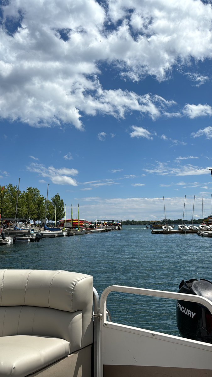 Toronto Harbour Nautical Centre tweet media