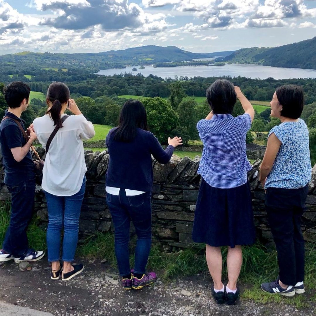 📍Kaiser's View 

Named after Kaiser Wilhelm II, this beautiful spot gives you stunning panoramic views of Windermere and the surrounding fells.
 Located near Troutbeck, it's definetly worth a stop for that fabulous photo 📷

#windermere #LakeDistrict #BankHoliday