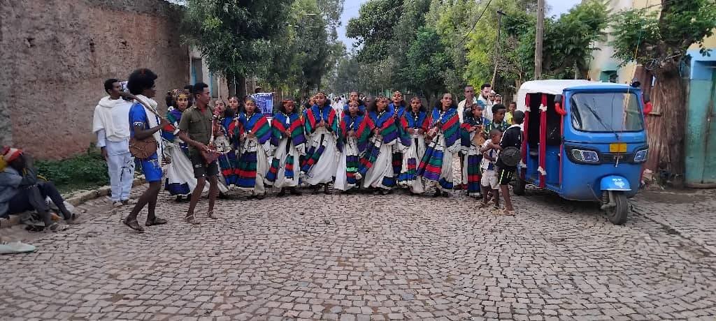 TghatMedia's tweet photo. Some picture of Ashenda celebrations

Ashenda is  a multi-day festivity of Tigrayan girls. 

photos 1) Mekelle by Joo photographer, 2)  Abiyi Addi by @Tigrai_TV 1/n https://t.co/Hm0ft3614o