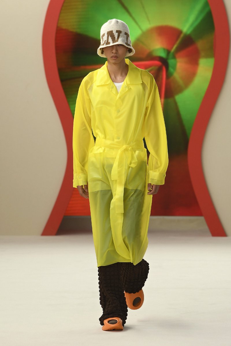 Trends in praktijk: mode professionals delen hun visie op de SS25 trends, deel 2 dlvr.it/TCHZl9