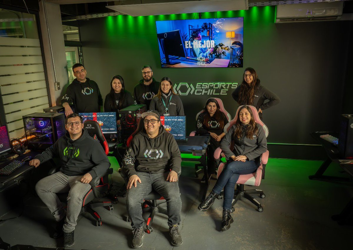 GE_Federation's tweet photo. #PEC23 Legacy: After the Panam Esports Championships in Santiago, the GEF, through @esportschile_cl, launched "InGaming Provi" ๐ฎ
This free public initiative reuses PEC resources to promote #esports, offer courses in game design and development, and support @UNESCO Sustainable Development Goals. GEF's Mr. Niko Ilic joined the inauguration ceremony.
#wordconnected #GlobalGoals #limitless