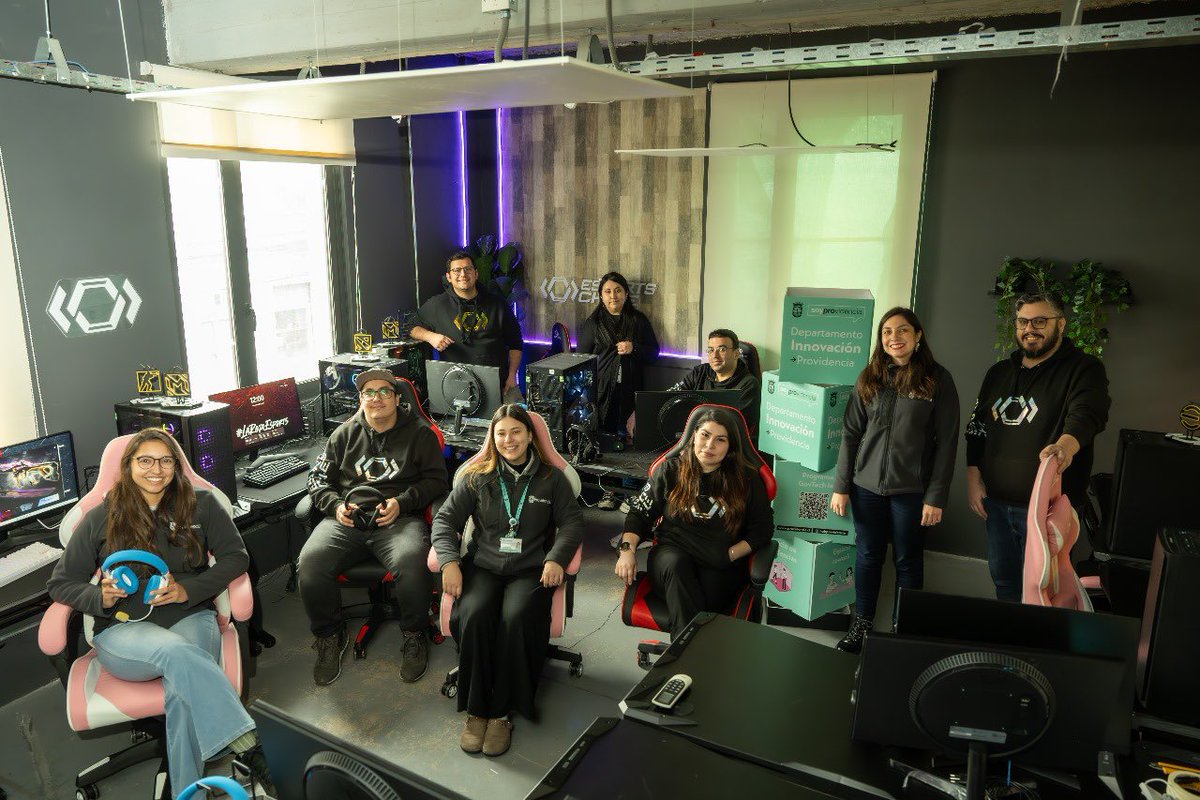GE_Federation's tweet photo. #PEC23 Legacy: After the Panam Esports Championships in Santiago, the GEF, through @esportschile_cl, launched "InGaming Provi" ๐ฎ
This free public initiative reuses PEC resources to promote #esports, offer courses in game design and development, and support @UNESCO Sustainable Development Goals. GEF's Mr. Niko Ilic joined the inauguration ceremony.
#wordconnected #GlobalGoals #limitless