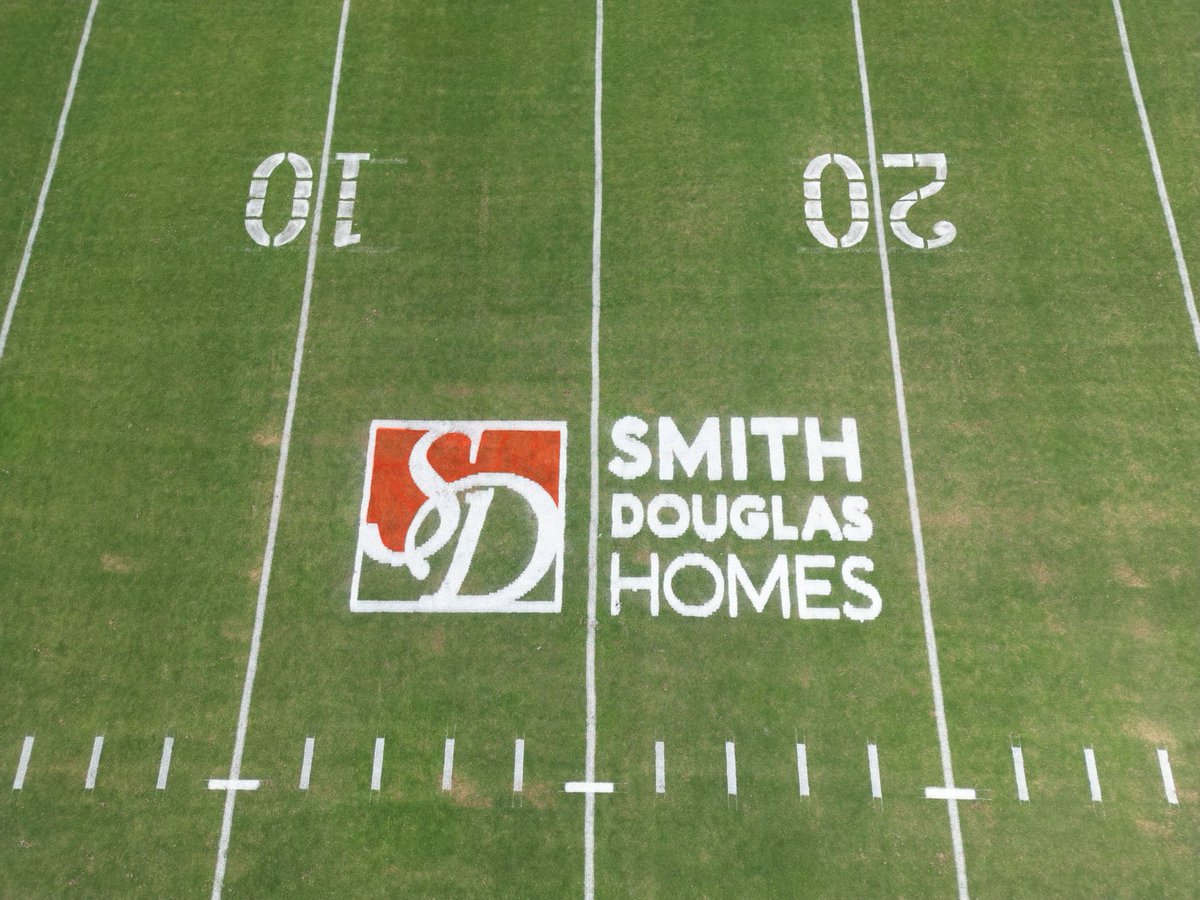 cvhsftbl's tweet photo. Thanks to this year’s field sponsors!
@SmithDouglasHms 
&amp;
@BreedenLawNC https://t.co/o4GZvs3hh0