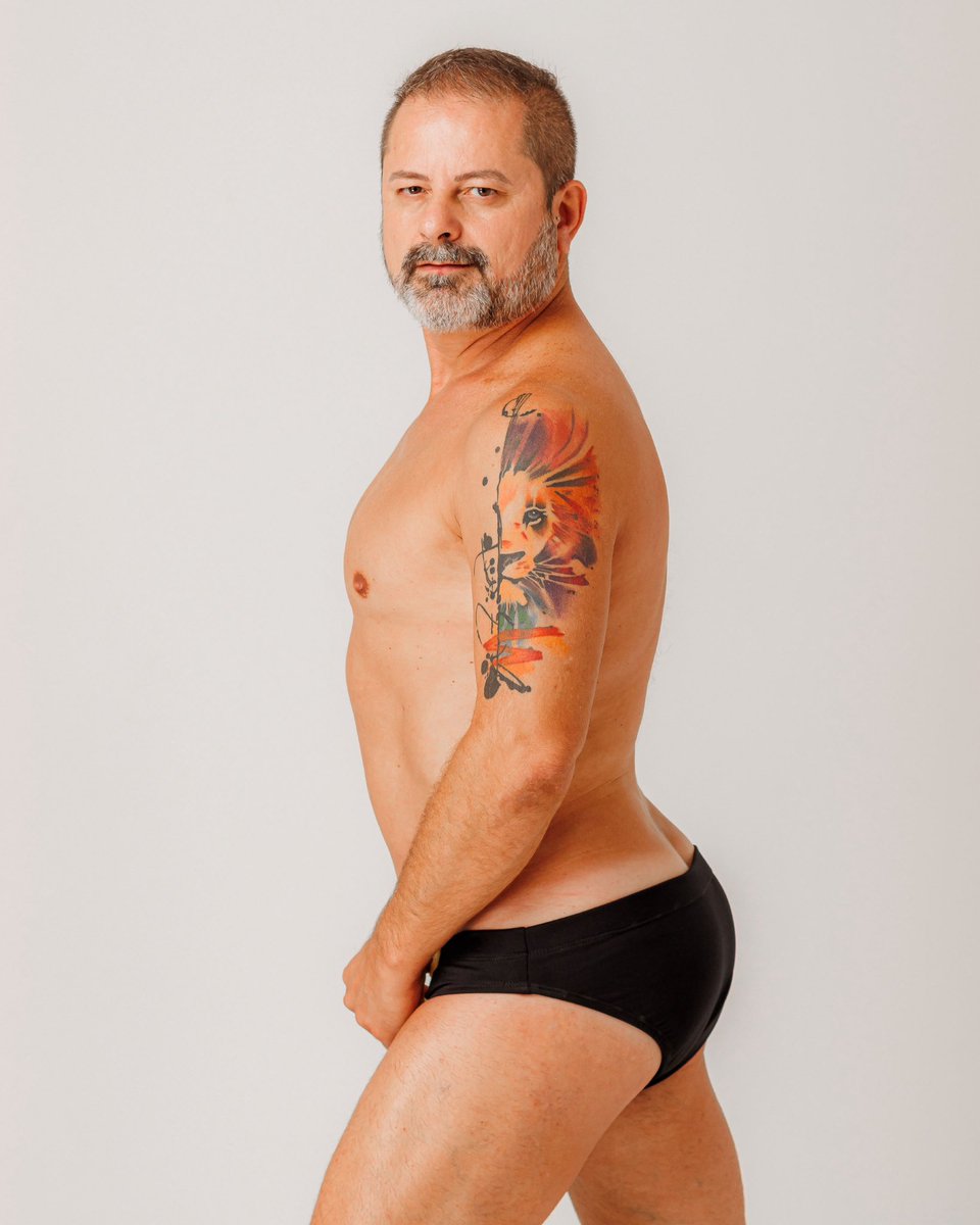 Sunga UNKY 2.0.
 Garanta já a sua.

• Pedidos via Instagram ou Direct.
• Enviamos para todo o 🌎.