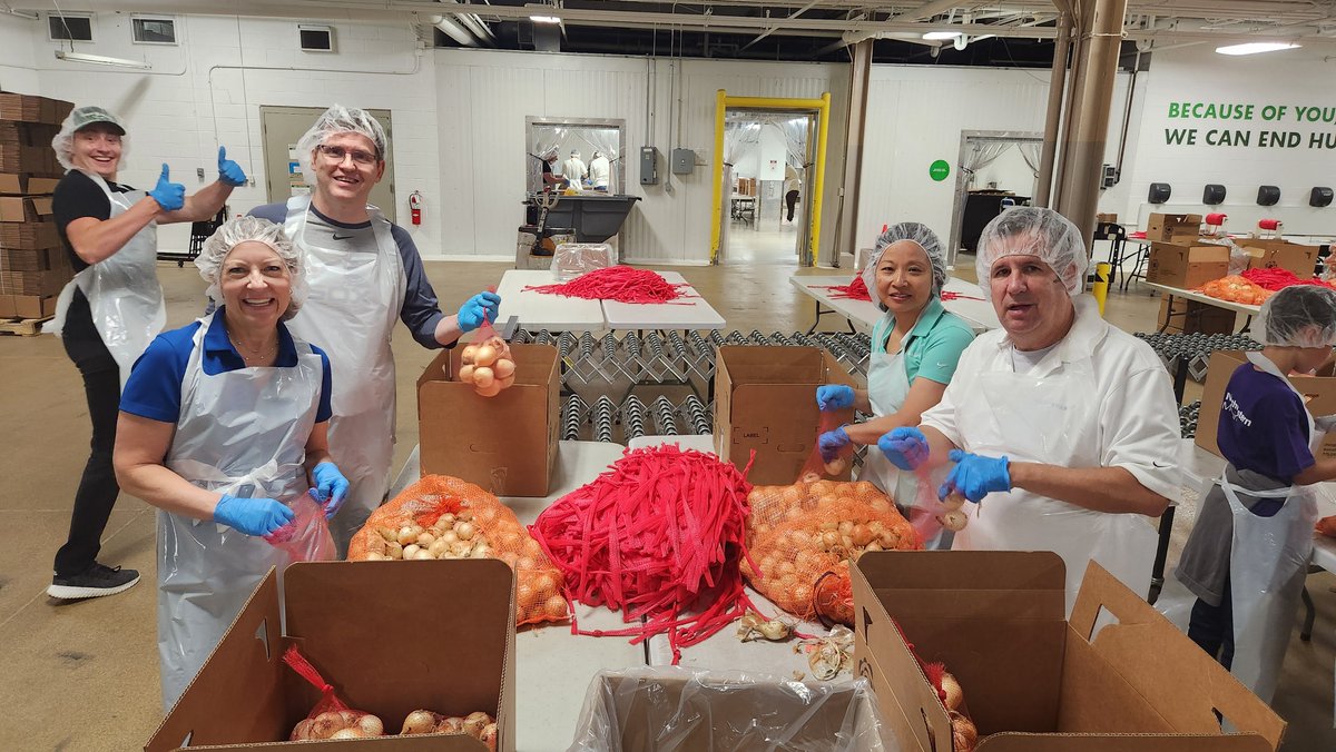 Hallstar tweet media