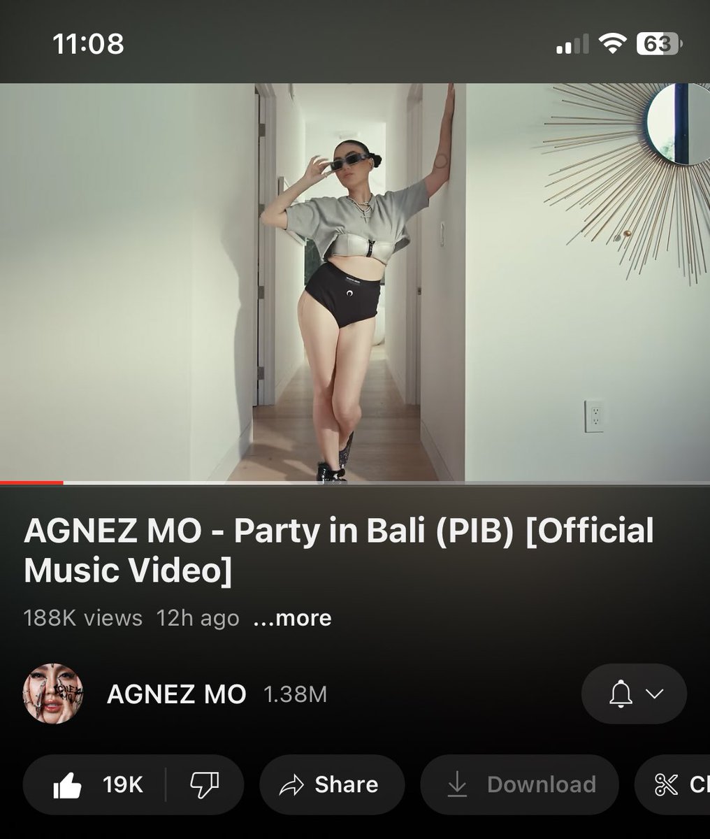 .<a href="/agnezmo/">AGNEZ MO</a>’s Music Video Views on its first 24 hours on Youtube : 

Long As I Get Paid: 1.3M
Overdose (ft. <a href="/chrisbrown/">Chris Brown</a>): 1.2M
Fuckin Boyfriend: 950k
Damn I Love You: 900k
F Yo Love Song: 600k

Stream “Party In Bali (PIB)” Music Video here: youtu.be/ZjjL5usUgjc?si…
<a href="/the_agnation/">AGnation Official</a>