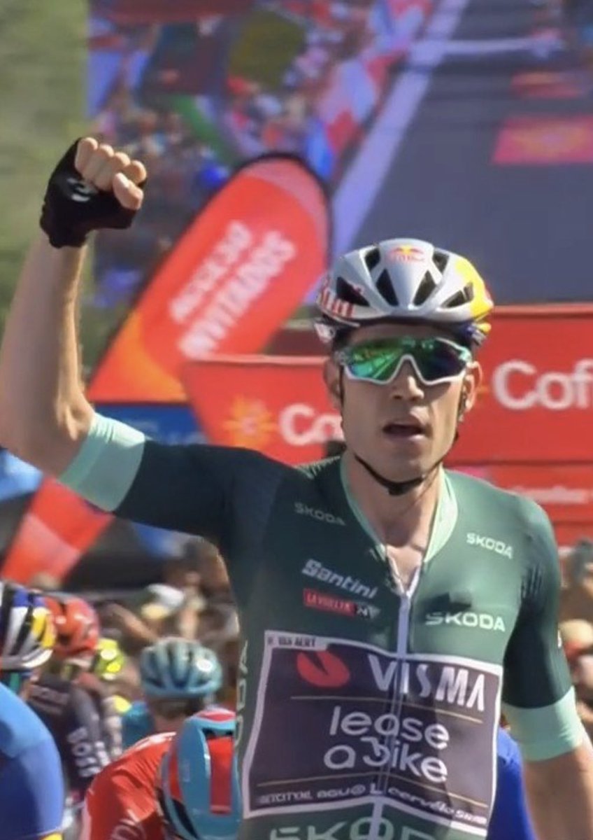 Christophe Diels ©️ (Geen expert) (@denbokkerijder) on Twitter photo Hij heeft diep gezeten dit jaar maar typerend voor <a href="/WoutvanAert/">Wout van Aert</a> is vol grinta blijven knokken en steeds terugkomen, zo knap maar allesbehalve evident. #dieprespect #LaVuelta24 Hij heeft diep gezeten dit jaar maar typerend voor <a href="/WoutvanAert/">Wout van Aert</a> is vol grinta blijven knokken en steeds terugkomen, zo knap maar allesbehalve evident. #dieprespect #LaVuelta24