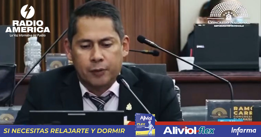 #AméricaNoticias #Honduras

El diputado nacionalista, Melvin Paredes, manifestó este viernes que el artículo 3 del decreto legislativo para el presupuesto electoral del CNE pareciera un “capricho” del titular del Congreso Nacional, Luis Redondo.

El parlamentario de la oposición