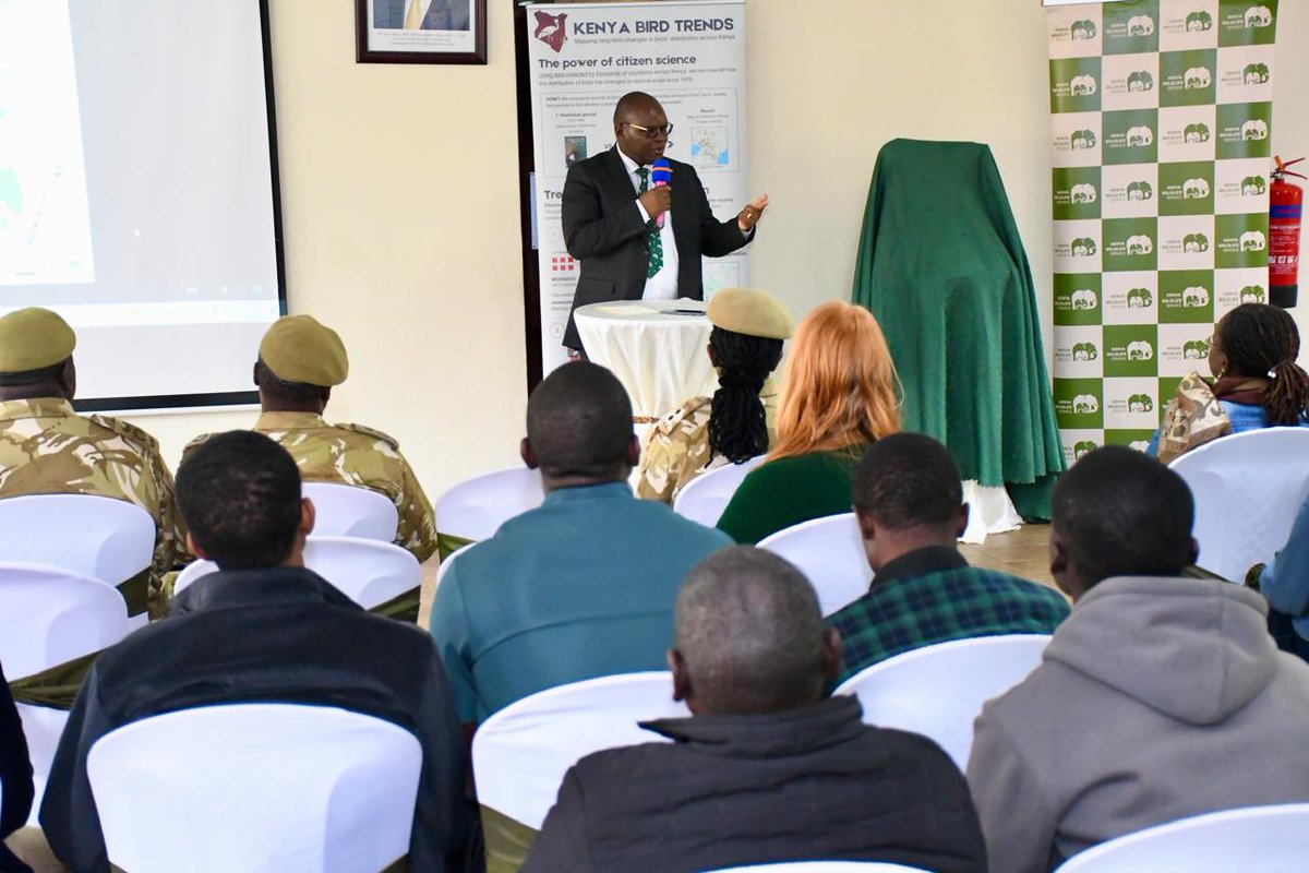 KWSKenya's tweet photo. 𝐊𝐄𝐍𝐘𝐀 𝐁𝐈𝐑𝐃 𝐓𝐑𝐄𝐍𝐃𝐒 𝐋𝐀𝐔𝐍𝐂𝐇 𝐀𝐓 𝐒𝐀𝐅𝐀𝐑𝐈𝐖𝐀𝐋𝐊, 𝐍𝐀𝐈𝐑𝐎𝐁𝐈.

Dr. Erustus Kanga, the Director General of the Kenya Wildlife Service (KWS), officially launched the Kenya Bird Trends Online Platform today at the Nairobi Safari Walk. This platform demonstrates the integration of tradition and innovation through the collective efforts of citizen science, all aimed at the sustainable management of our nation's avian heritage.

In his remarks, Dr. Kanga emphasized that the launch represents a significant milestone in Kenya’s ongoing efforts to conserve its rich avifauna diversity. Kenya is home to 121 Key Biodiversity Areas (KBAs), 68 of which are based on Important Bird Areas (IBAs), serving as critical habitats and migratory flyways for countless bird species. Some of these species travel from as far as Eurasia to visit our lands.

Dr. Kanga called for collaboration among all citizens, scientists, policymakers, and conservationists. He urged everyone to participate in bird mapping and address the challenges posed by climate change, biodiversity loss, and pollution. These threats, including habitat loss, deforestation, poaching, and pesticide use, significantly impact bird populations. #TunzaMaliYako