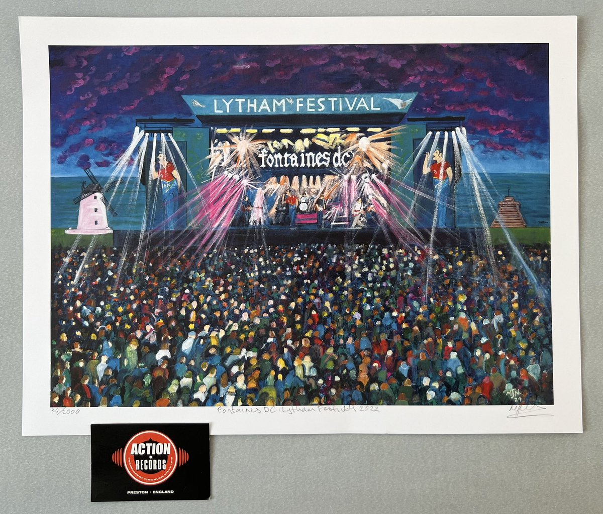 A fantastic limited edition print of the Fontaines D.C. performance at Lytham Festival in 2022 now available to buy in store.

All hand numbered and signed by Mark Nelson, artist at Northern Powerhouse. 

Available in store and online - 

actionrecords.co.uk/buy/lytham-fes…
