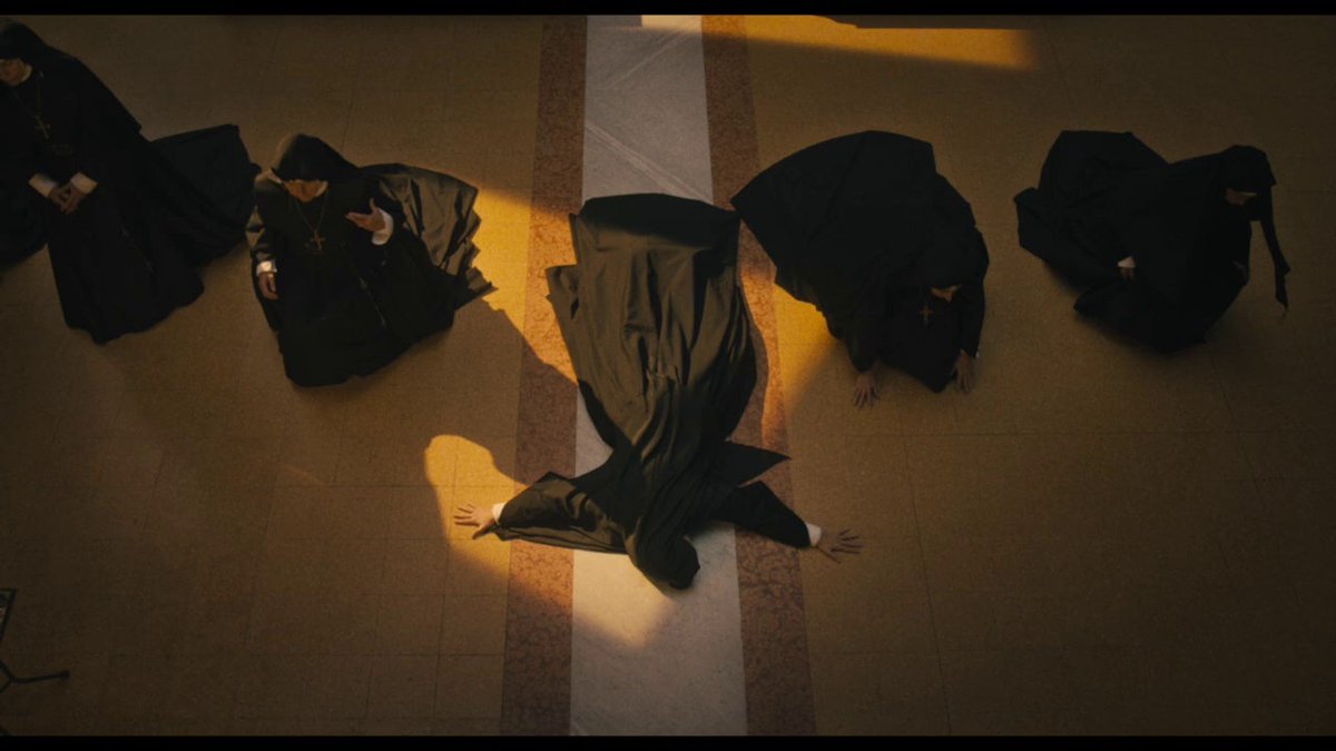 MoviesFan13's tweet image. The First Omen as the title suggested may actually be the first great horror blockbuster which feels big and bold.

That is pretty impressive especially coming off failed blockbusters like The Nun 2 or The Pope's Exorcist. 

Hope to see more of this. 👍

#FirstOmen
#horror