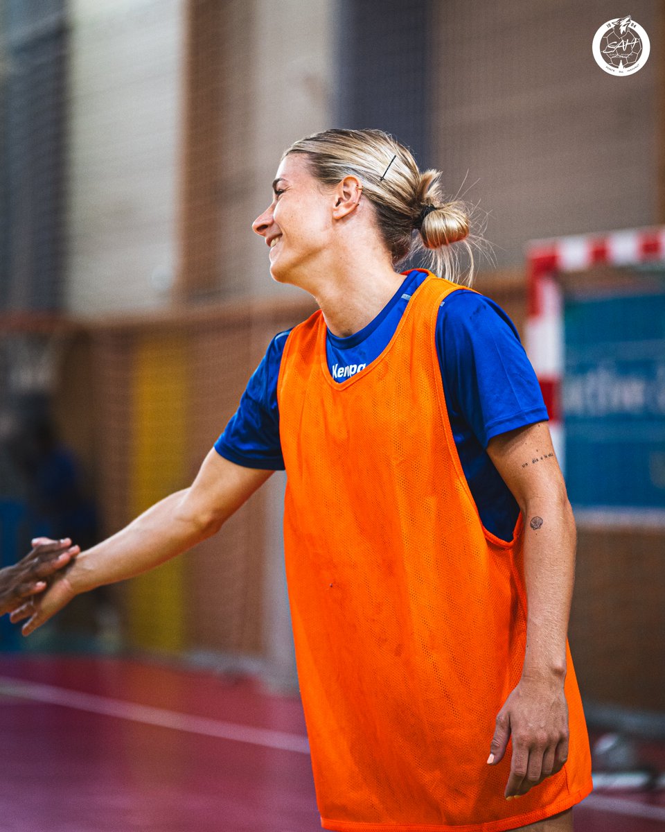 SaintAmandHand's tweet photo. 📷 Entraînement du jour ✅😤
#SAHPH #Louves https://t.co/5MPOIU0AEb