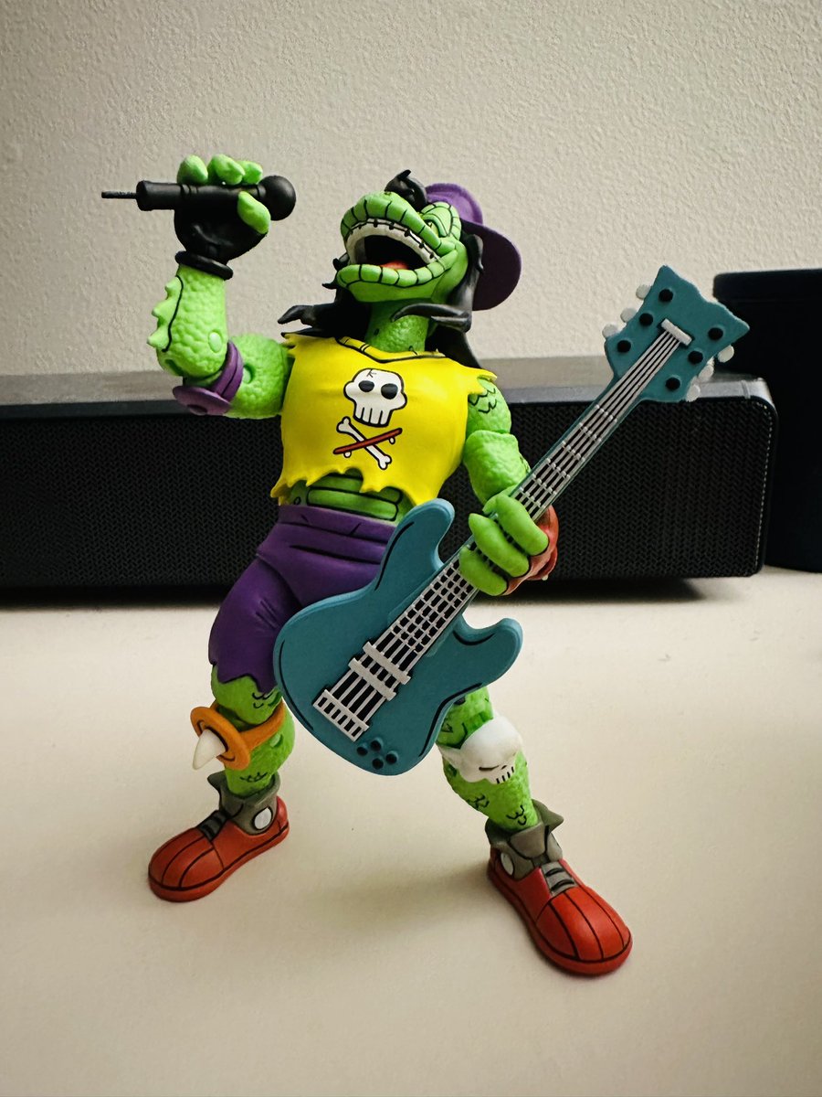Gerardo64798797's tweet photo. #TMNT #neca Mondo Gecko https://t.co/YxrwwY2l3O