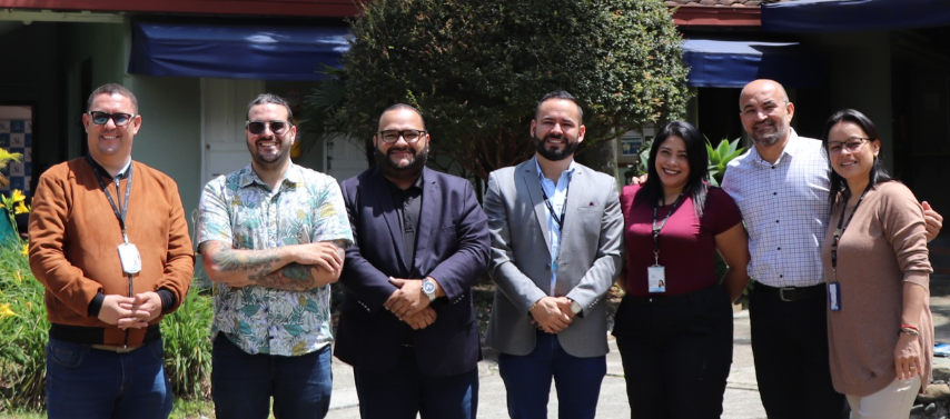 UNISABANETA's tweet photo. Unisabaneta Fortalece su Red Internacional de Investigación y Conocimiento   https://t.co/PeFYmBDQOS #sabanetaantioquia #sabaneta #colombia #Unisabaneta @REDREOALCEI https://t.co/lJ9IDEyHtH