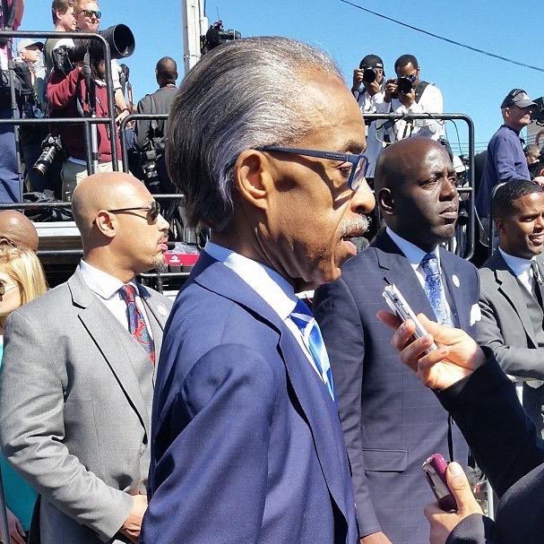 What is wrong with Al Sharptons head…?