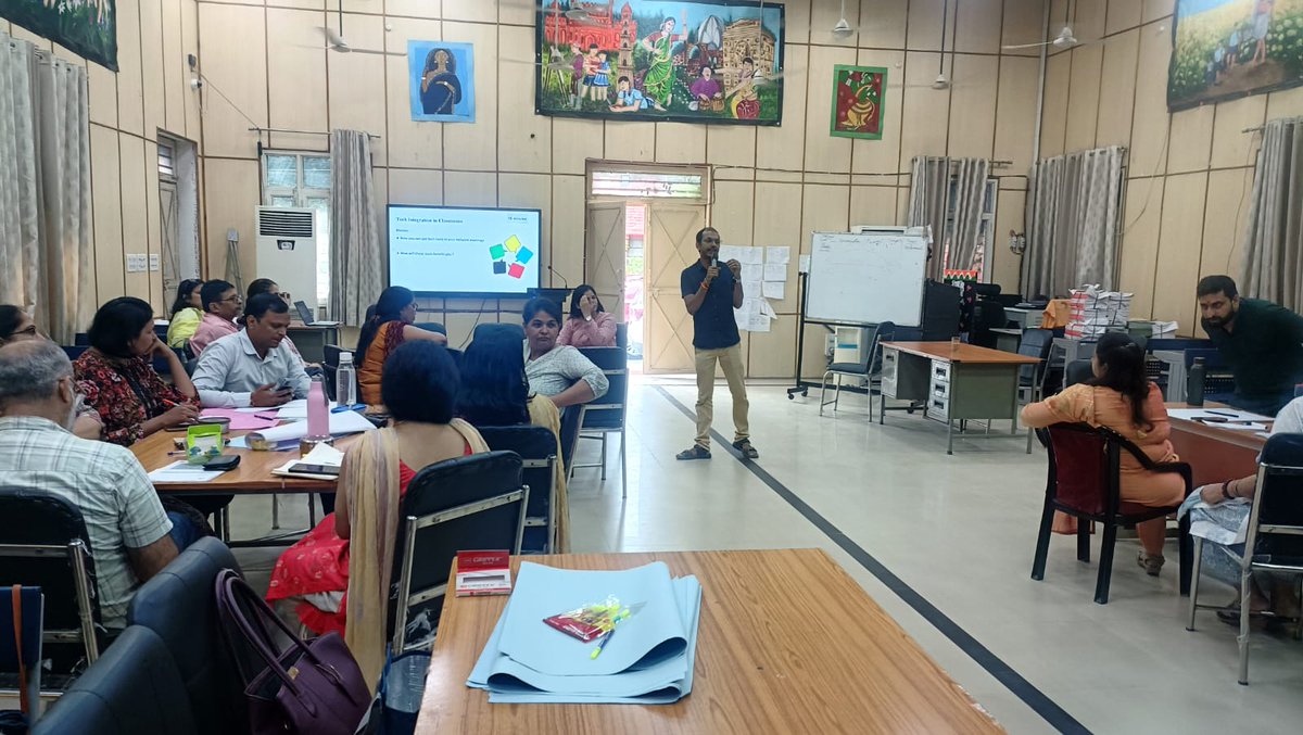 mtdeepakmittal's tweet image. #LearningImprovementCycle
#ProfessionalGrowth 
Today, I got a chance to facilitate #MentorTeachers at @DIETRKPofficial in @TDCProgram  on #TechIntigrationInEducation under the guidance of @SCERT2021 &amp;amp; @CentreforIM with support of @dietmotibagh 
@Dir_Education 
@PbpandeyB