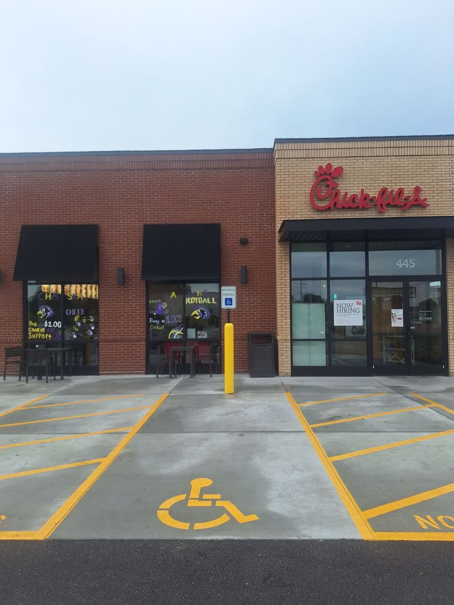 mlwedel77's tweet photo. Get out and support the Chaska Hawks Football team by buying a cookie at Chick-fil-A, today through Aug 28th. For every cookie the team gets $1 💜🏈 https://t.co/37kVzfQfoS
