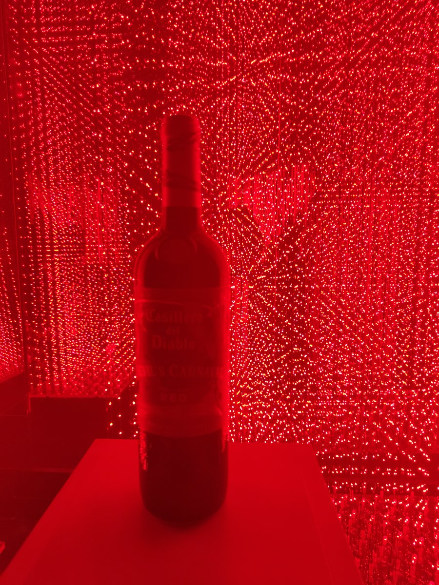 ItmagazineMex's tweet image. La marca de vinos @Casillero_diablo tuvo su nuevo lanzamiento con una temática de DEVIL'S CARNAVAL

Por cuarto años consecutivos Casillero del Diablo ha sido destacada por la prestigiosa consultora inglesa Wine Intelligence como la 2da mejor del mundo.

#DEVILSCARNAVAL