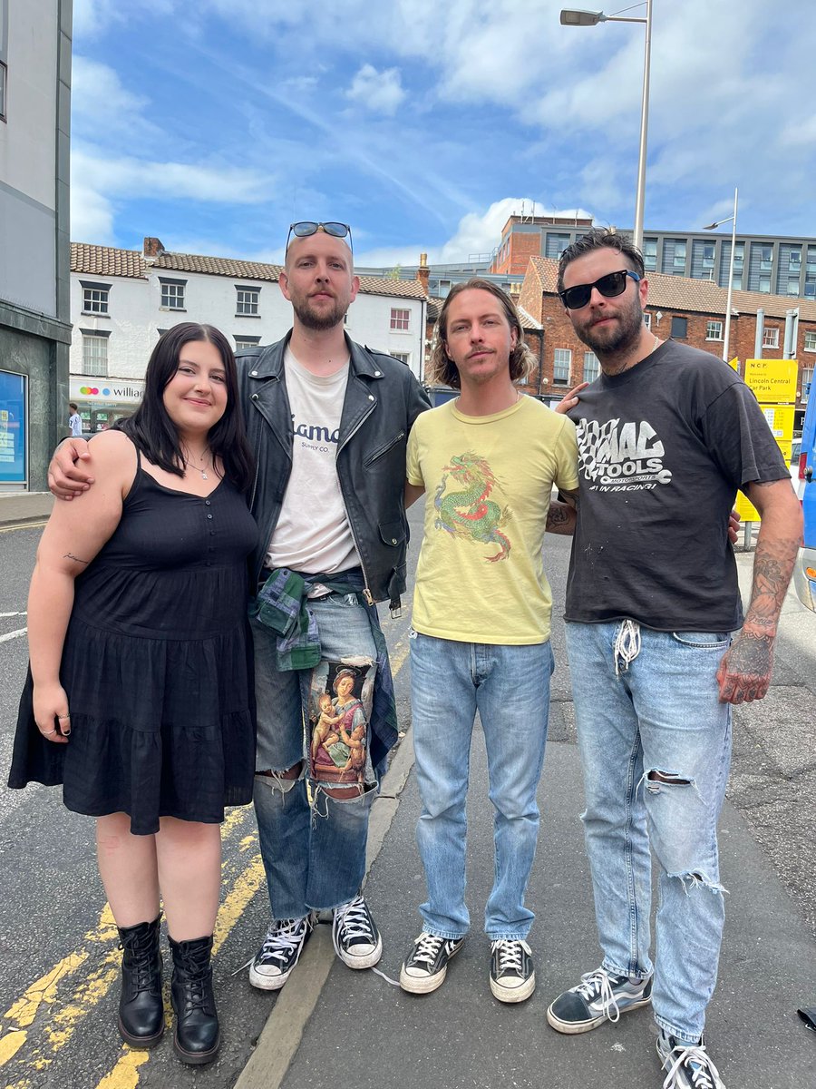 AnnaEll06605627's tweet photo. @THEHUNNABAND absolutely gutted - cannot get tickets to bring @aisling_ellisx to scunny ( rearranged my holiday for this ) . if anyone has 2 spare, please contact me.
PLEASE REPOST - thanks to anyone who can help. https://t.co/iegFuPKmYw
