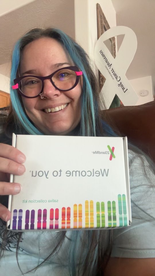 YoungLungCancer's tweet photo. Heather was dx w/ ALK+ NSCLC at just 36 yrs old. She joined the @23andMe study &amp; is encouraging others to do the same saying, “Give me action instead of wishes! THIS is an action ALL of us survivors can do!”@caitlinanichols @ALKPositiveinc @OncogeneCancer #exhalehope #ylci https://t.co/rgNeNdwT8J