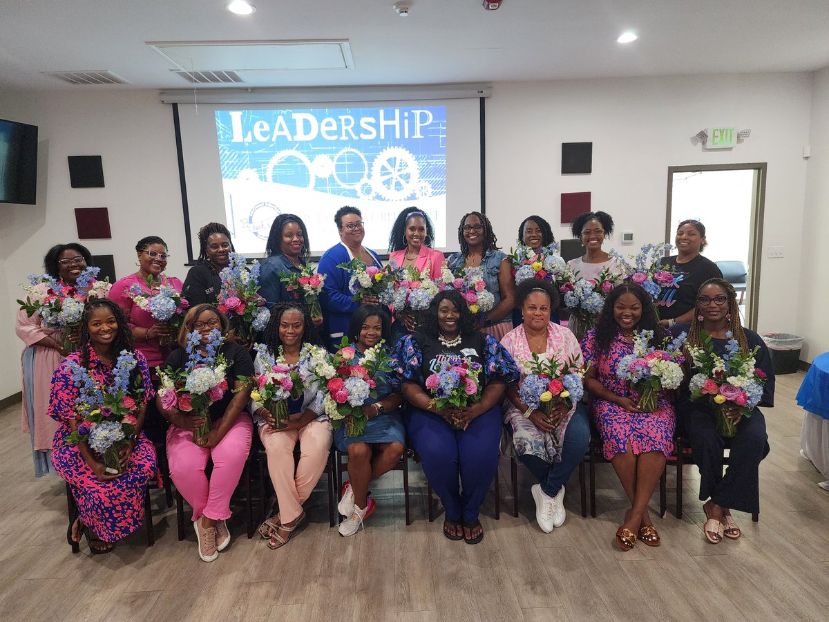 Our chapter leaders spent an afternoon arranging beautiful flower bouquets, part of the blueprint to creating  leaders.
<a href="/JackandJillInc/">Jack and Jill of America, Inc.</a>
