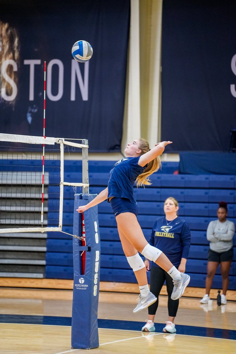 csubucs_vb's tweet image. 𝙎𝙩𝙖𝙘𝙠𝙞𝙣𝙜 𝙂𝙤𝙤𝙙 𝘿𝙖𝙮𝙨… #BucStrong