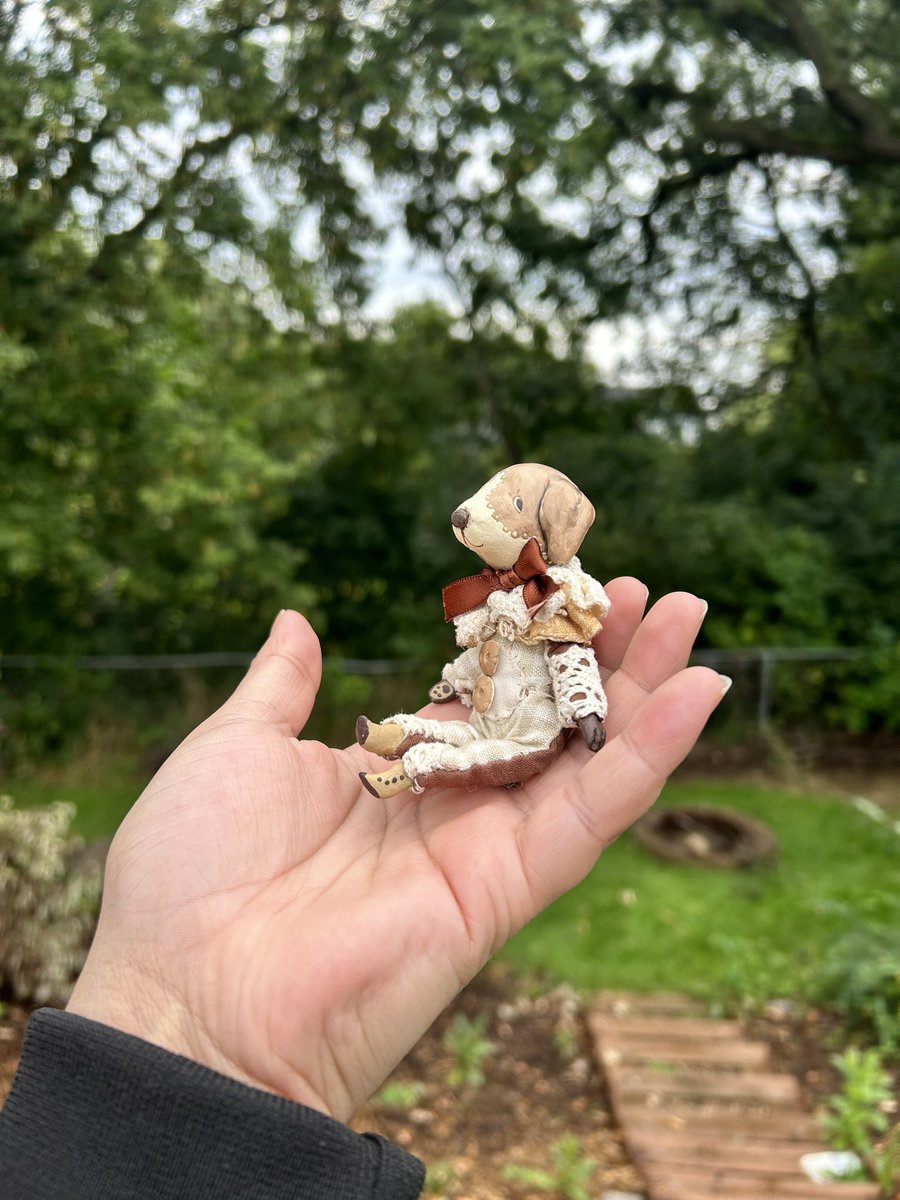 Icecreampupper's tweet photo. I got a new friend who gets to travel with me :)
I’m so in love with them 🥹💕 

I got em from @Wynfred1840 https://t.co/EwCd52PlTW