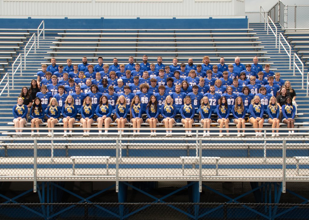 ENKnights's tweet image. It's East Noble Football Gameday! Tonight the Knights host the Lions of Bremen High School!

Kickoff: 7:30PM
Student Section Theme: Beach Party
Gameday Info Rosters, Media Guides, Radio, TV: eastnoblein.sites.thrillshare.com/o/enhs-athleti…