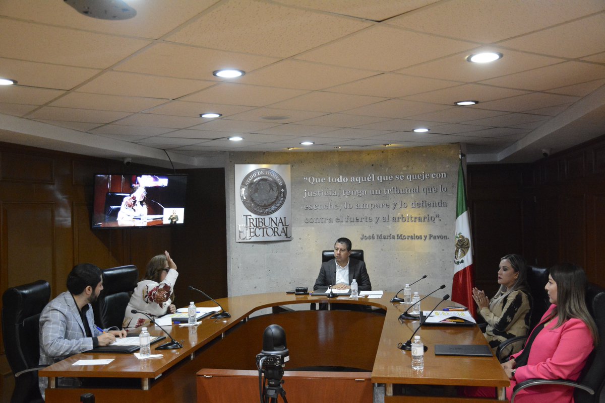 teehgo's tweet photo. 🌅 Esta mañana sesionan las Magistraturas del #Teeh para dar cuenta de los medios de impugnación expuestos ante el pleno.
https://t.co/6jDdQUT26w
#justiciaelectoral #Teeh #TribunalElectoral #HidalgoNoticiasInforma #ProcesoElectoral2024 #Elecciones2024MX #Hidalgo https://t.co/ZDhc1toM3G
