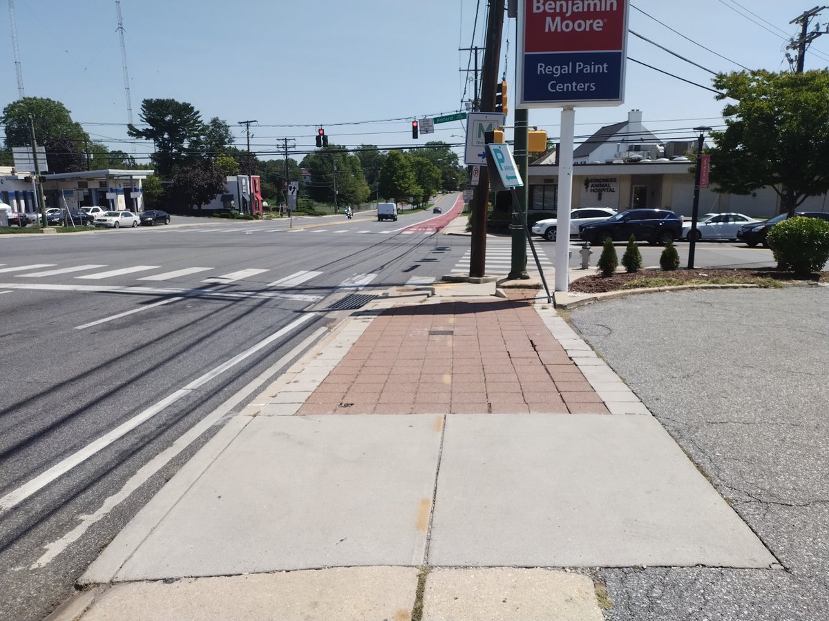 dashdashado's tweet photo. Quarterly check mixed news.

Good: got "ticket closed" email for downed "right turn only" signage on University at Amherst. Thanks @MDSHA.

Good: downed signage gone. Thanks to the responsible party.

Bad: signage not replaced.

@govwesmoore https://t.co/AhyfInN6BU