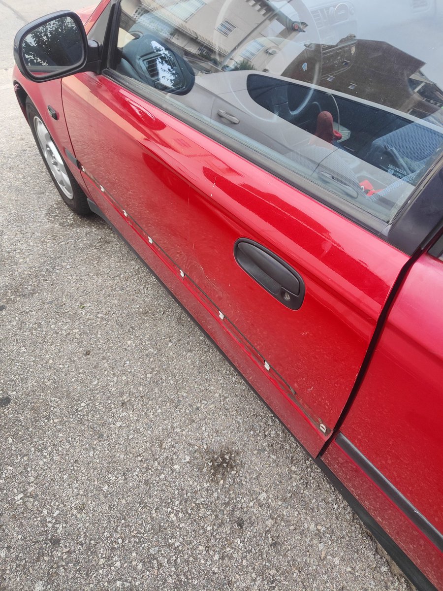 Ropesfera's tweet photo. Chupanabos k hay 4 Civic en mi ciudad y voy a saber quién tiene ahora mi moldura hijo de mil putas https://t.co/fPAJjmzMvP