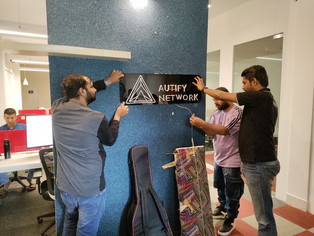 autifynetwork's tweet image. Our Neon Sign is in place, and we’re glowing! ✨ 

Now you can see our big ideas from space! 🛰️ 

#AutifyNetworkHQ