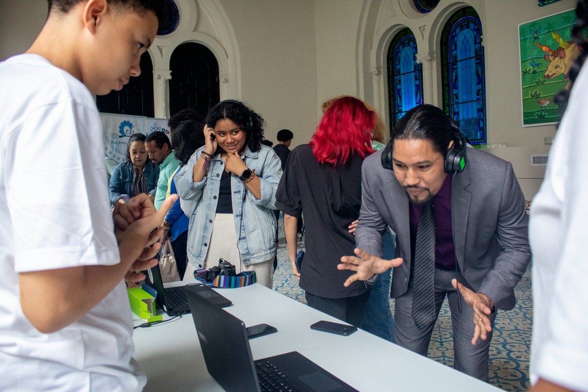 The Clubhouse Network (@theclubhousenet) on Twitter photo PANAMA: A wonderful testimonial video (0:22) from one of our Clubhouse students at the Parroquia de Fatima - WATCH VIDEO: drive.google.com/file/d/1OEGtrY…  VISIT WEBSITE: theclubhousenetwork.org/locations/parr… PANAMA: A wonderful testimonial video (0:22) from one of our Clubhouse students at the Parroquia de Fatima - WATCH VIDEO: drive.google.com/file/d/1OEGtrY…  VISIT WEBSITE: theclubhousenetwork.org/locations/parr…