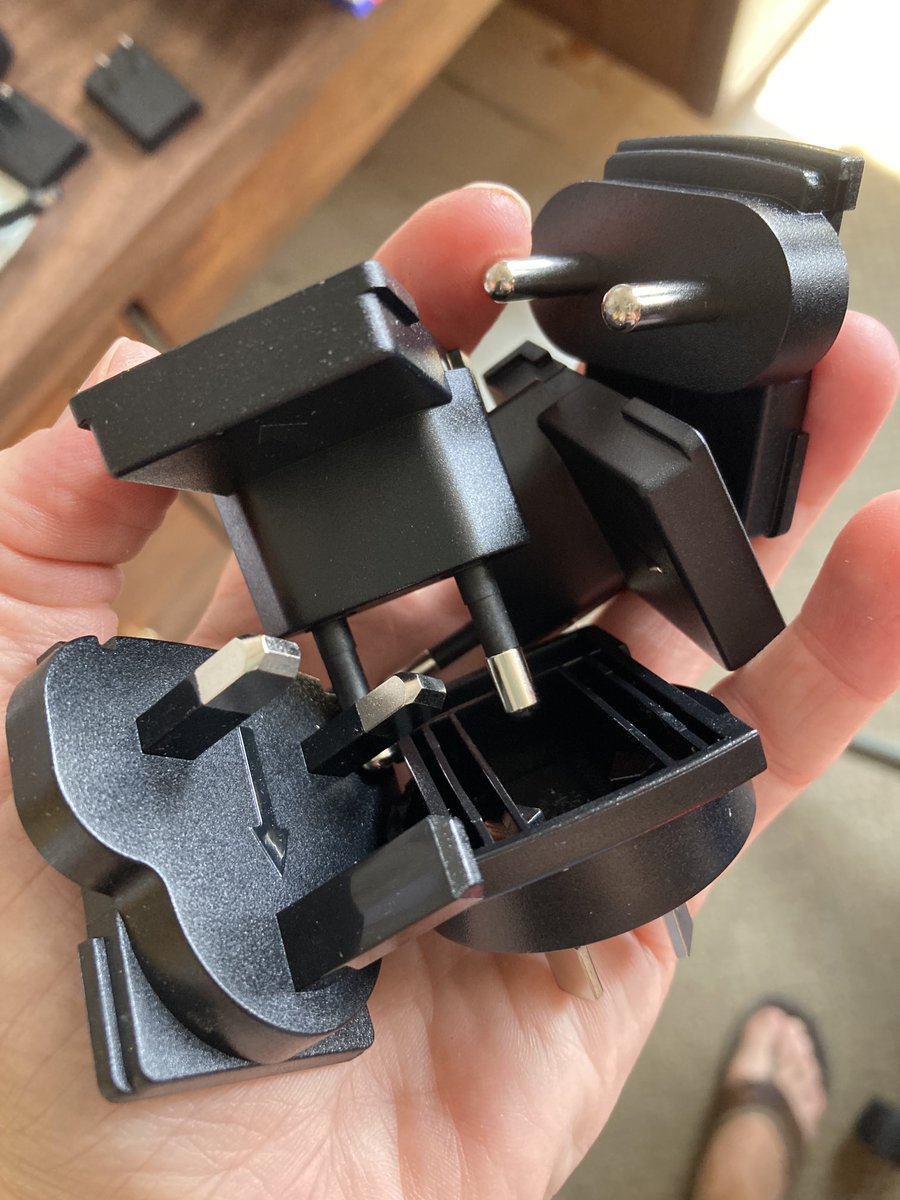 I love ⁦<a href="/Seagate/">Seagate</a>⁩ drives but why do we need to actively generate more trash for the landfills? Would it be so hard for a buyer to select the type they need from a drop-down menu during purchase? 😭😭😭