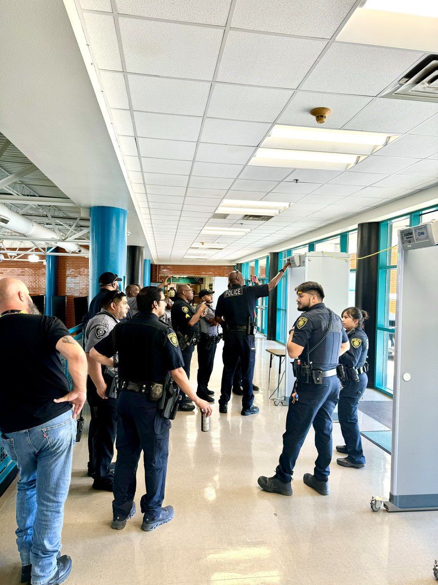 Metal detector training with <a href="/dallasschools/">Dallas ISD</a> security &amp; <a href="/dallasisdpolice/">Dallas ISD Schools Police</a> to ensure our campuses are safe and properly trained. <a href="/DallasISDSupt/">Dr. Stephanie S. Elizalde</a> <a href="/THuittDISD/">Tiffany Huitt</a> @MRamirezDISD <a href="/DISDPD_LTJC/">Juan Cedillo</a> <a href="/Coachbru3/">Coachbru</a> <a href="/EduCourse601/">Harriet Course</a> <a href="/BrendaBarrera04/">Brenda Barrera</a>