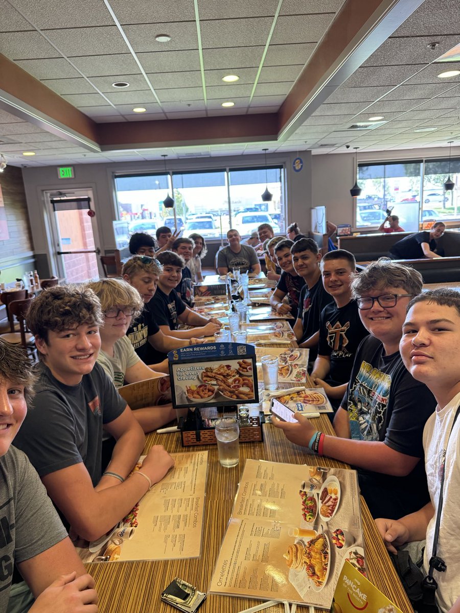 RobStantonr's tweet photo. Earned a morning practice off before the scrimmage tonight!              Proverbs 17:17
Proud of our group of leaders! Great start to the day (11:00 am 😂)
⁦@BWestFball⁩ https://t.co/fPDAbJCcZk