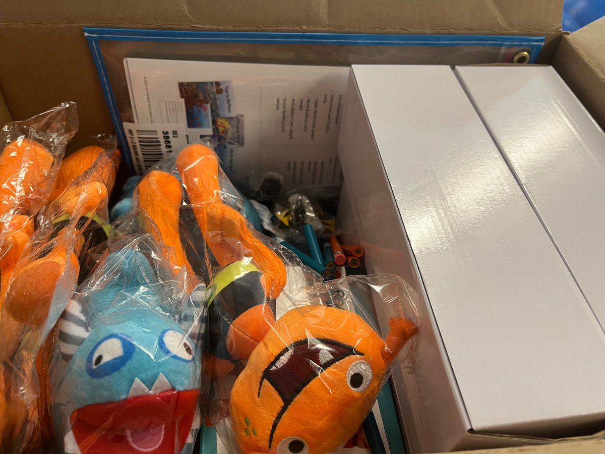 On Thursday I presented my favorite program to our new teachers! <a href="/iReady/">i-Ready</a> <a href="/CurriculumAssoc/">Curriculum Associates</a> Thanks for the swag, Brian!! Starting the year off right!