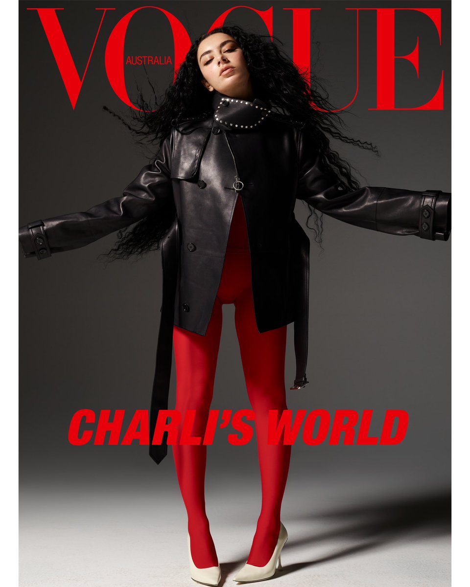 charli_xcx's tweet photo. me for @vogueaustralia https://t.co/0AEmZnSTGt