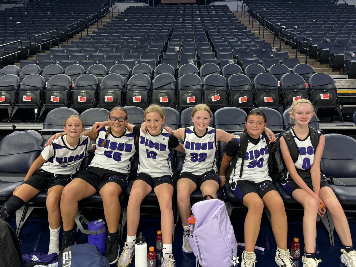 BISON BASKETBALL tweet media